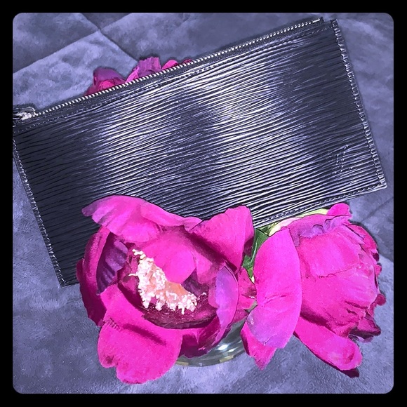 New Louis Vuitton Epi Felicie ⬛️ leather insert - Picture 2 of 5